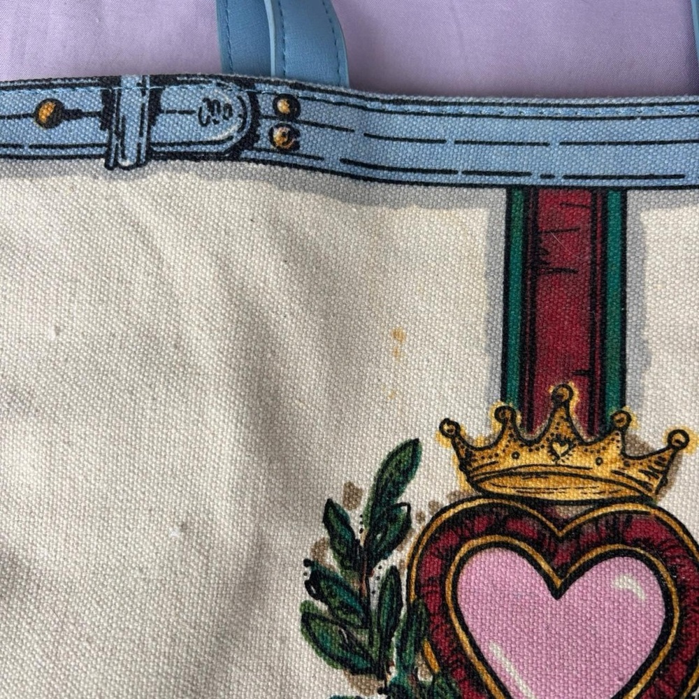 Brighton “In Love we Trust” Tote (Tom Clancy Collaboration/Queen of Hearts Theme - Picture 7 of 7